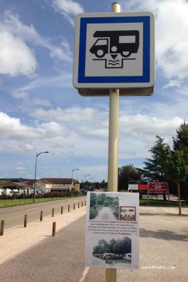 (89800) Chablis - 23-27 Route d'Auxerre — foto 2