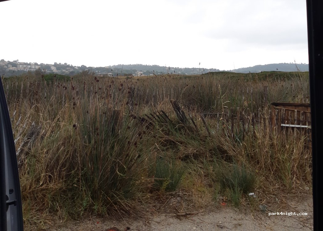 (83400) Hyères - Rte du Sel — foto