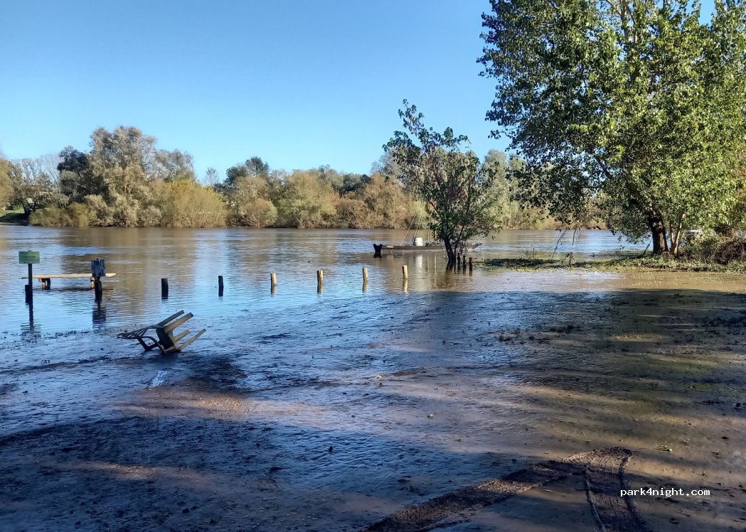 (37220) Sazilly - Unnamed Road — foto 5