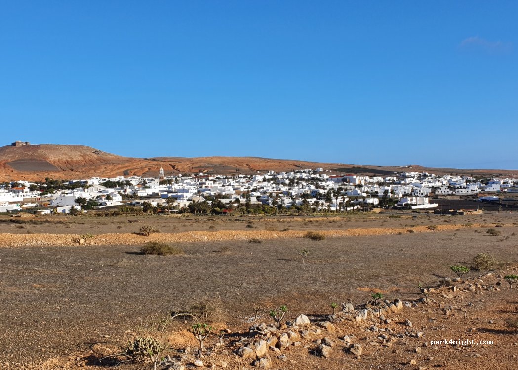 (35530) Teguise - Av. de las Amapolas — foto 2