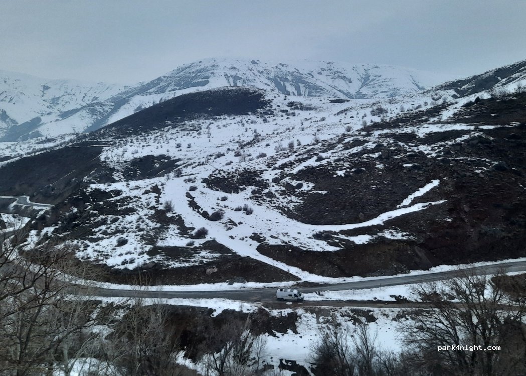 (24002) Erzincan - Ucdam Koyu yolu — foto