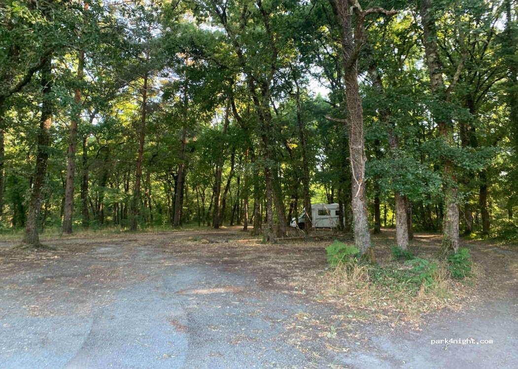 (33650) Cabanac-et-Villagrains - 7B Route du Sauternais — foto