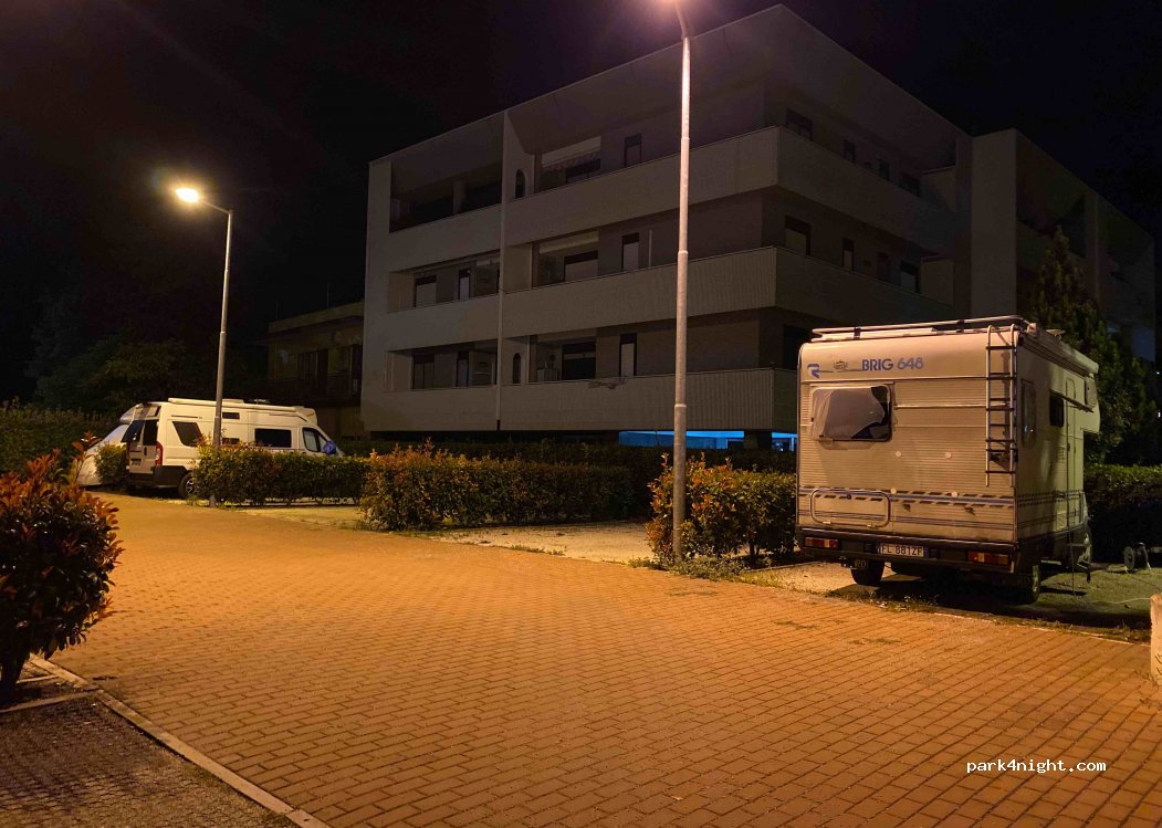 Area Di Sosta Camper Ruvo — foto 2
