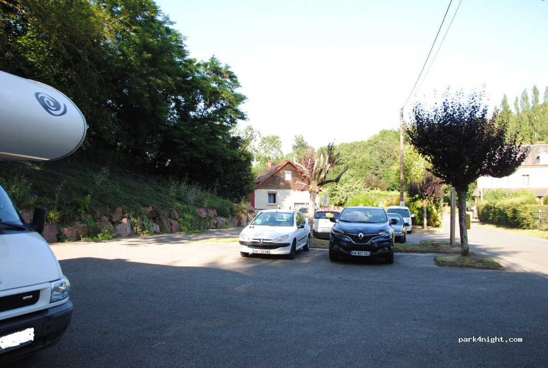 (14130) Quetteville - Le Chat — foto 2