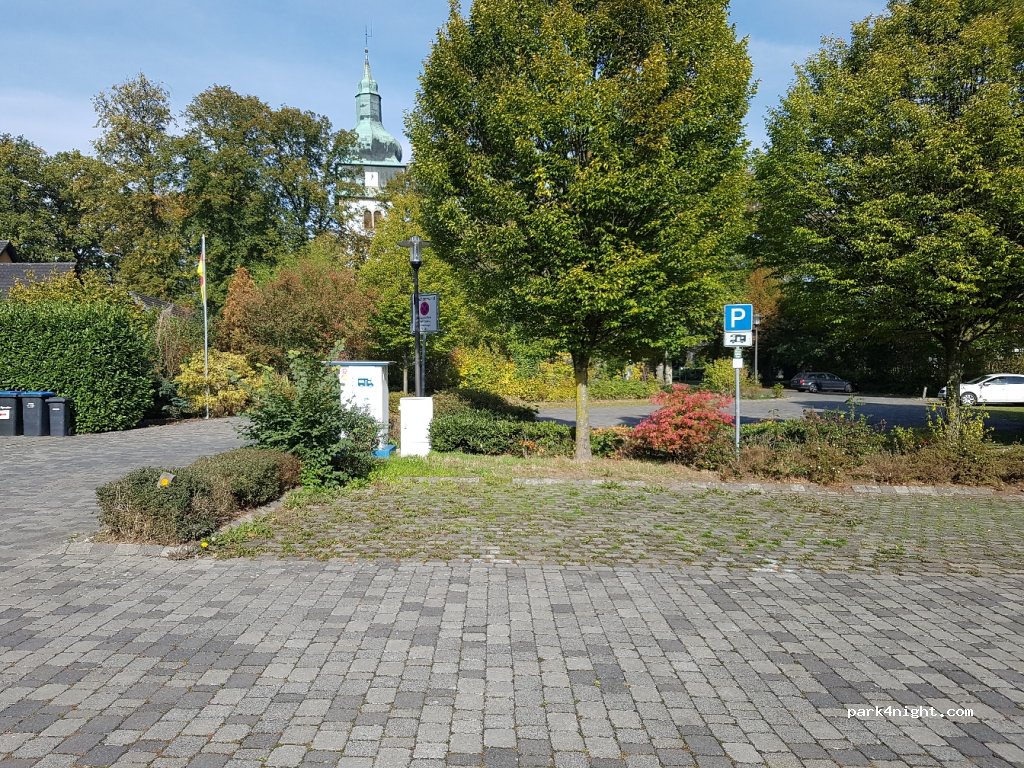 Wohnmobilstellplatz Alter Markt in Rietberg — foto 2
