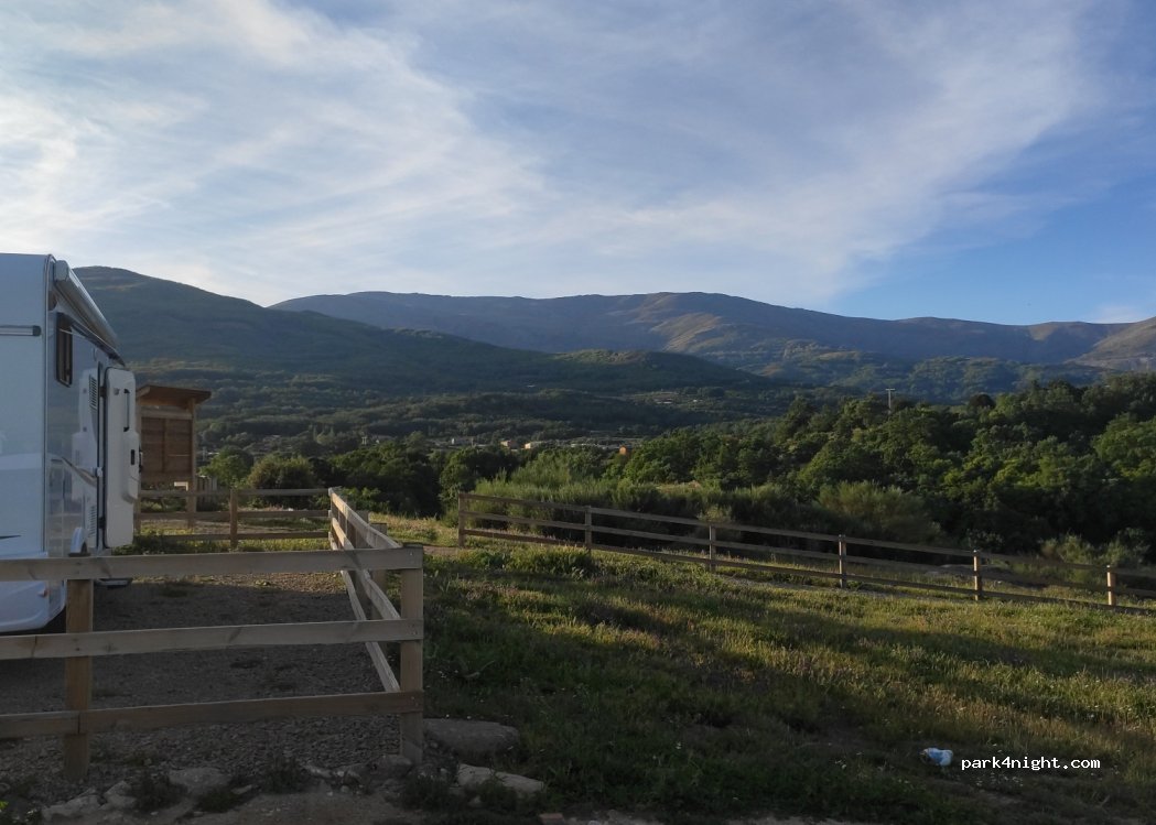 (10430) Cuacos de Yuste - C. Cáceres — foto 3