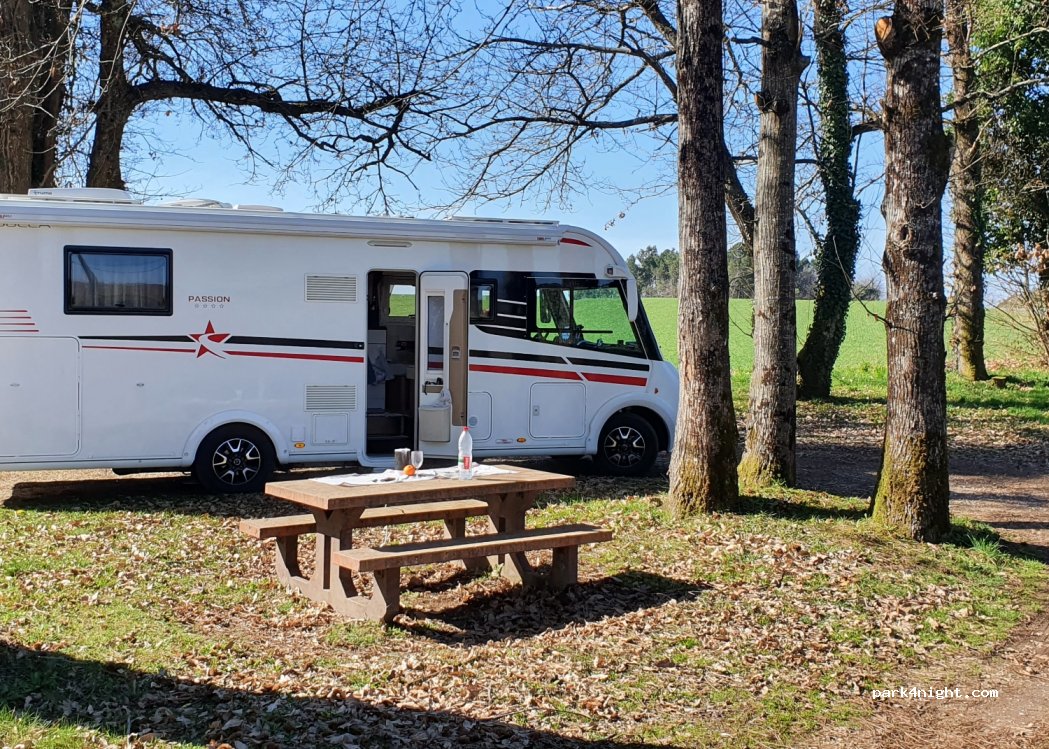 (24590) Saint-Crépin-et-Carlucet - 552 Route des Châtaigniers — foto