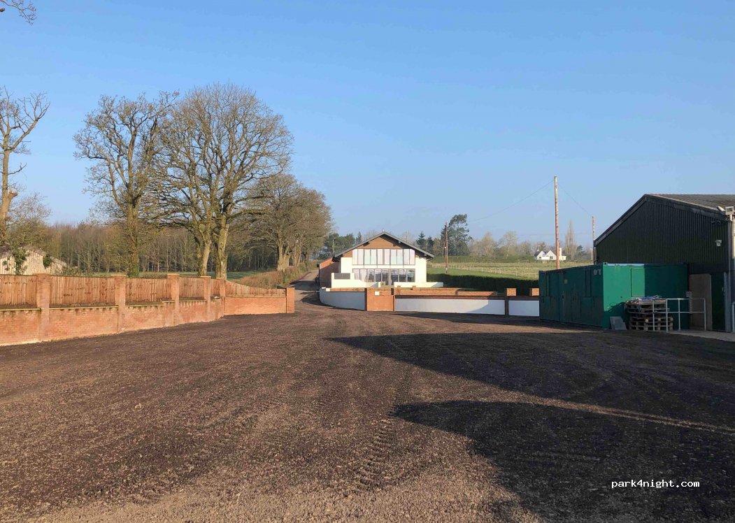 (EX15 2PE) Cullompton - Unit 1a, Tanyard Business — foto