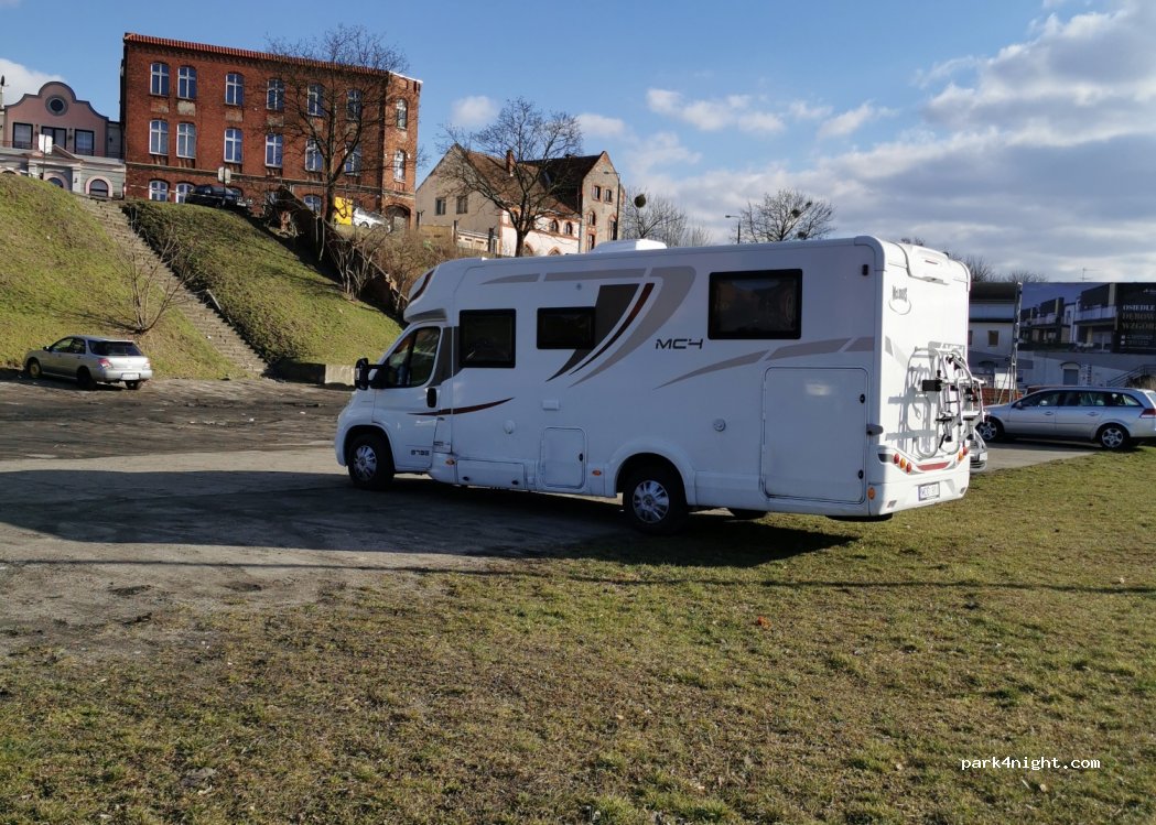 (86-302) Grudziądz - 10 Rybacka — foto