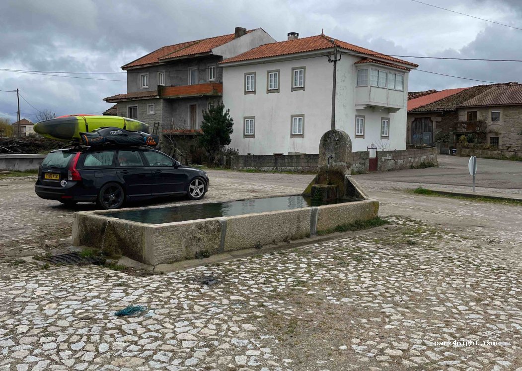 (5210) Ifanes - Rua do Prado — foto 2