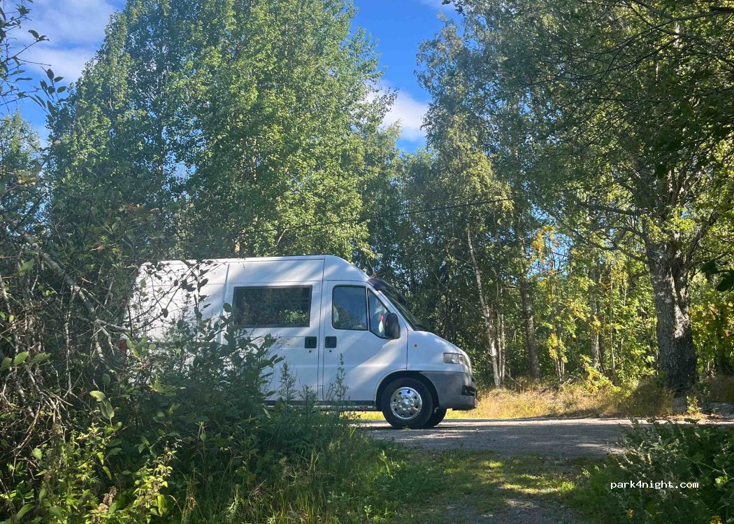 (826 91) Östansjö - — foto 4