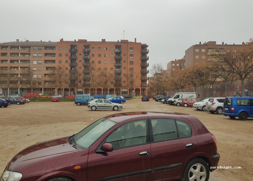 (50014) Zaragoza - 22 Calle Aguarón — foto