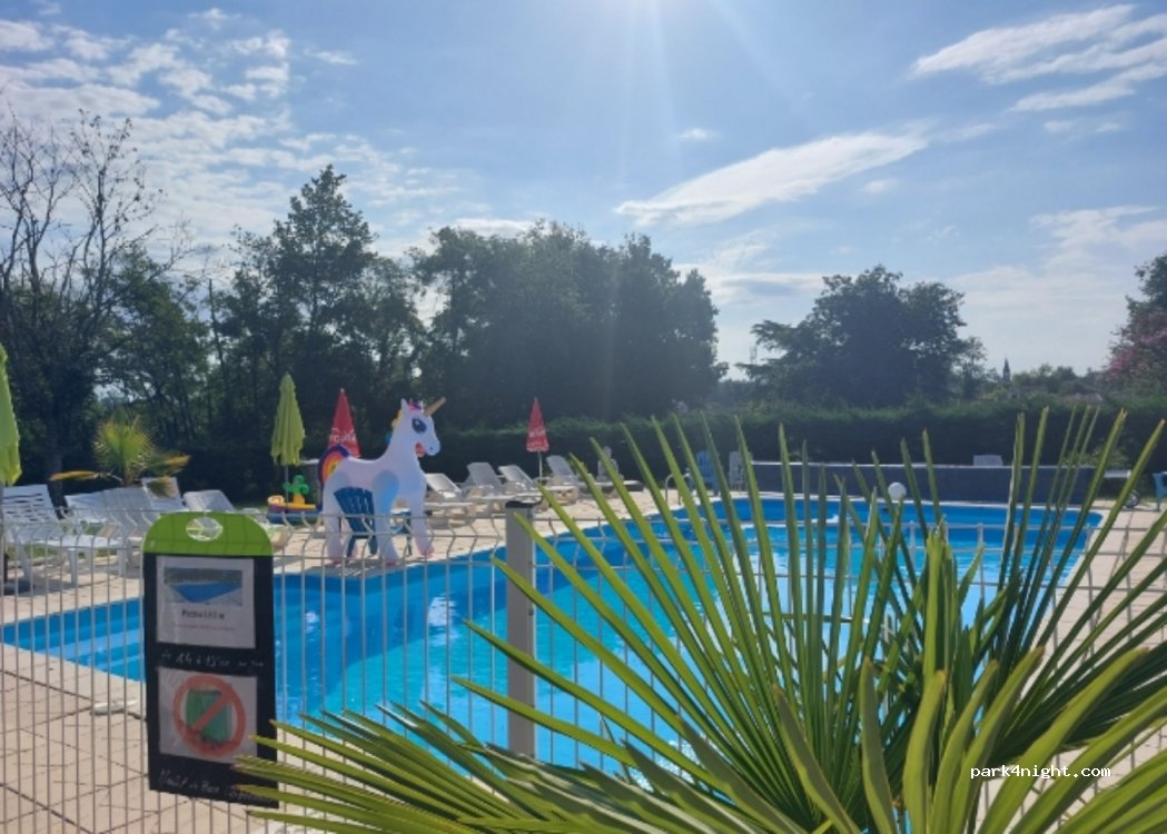 CAMPING L'EAU VIVE — foto