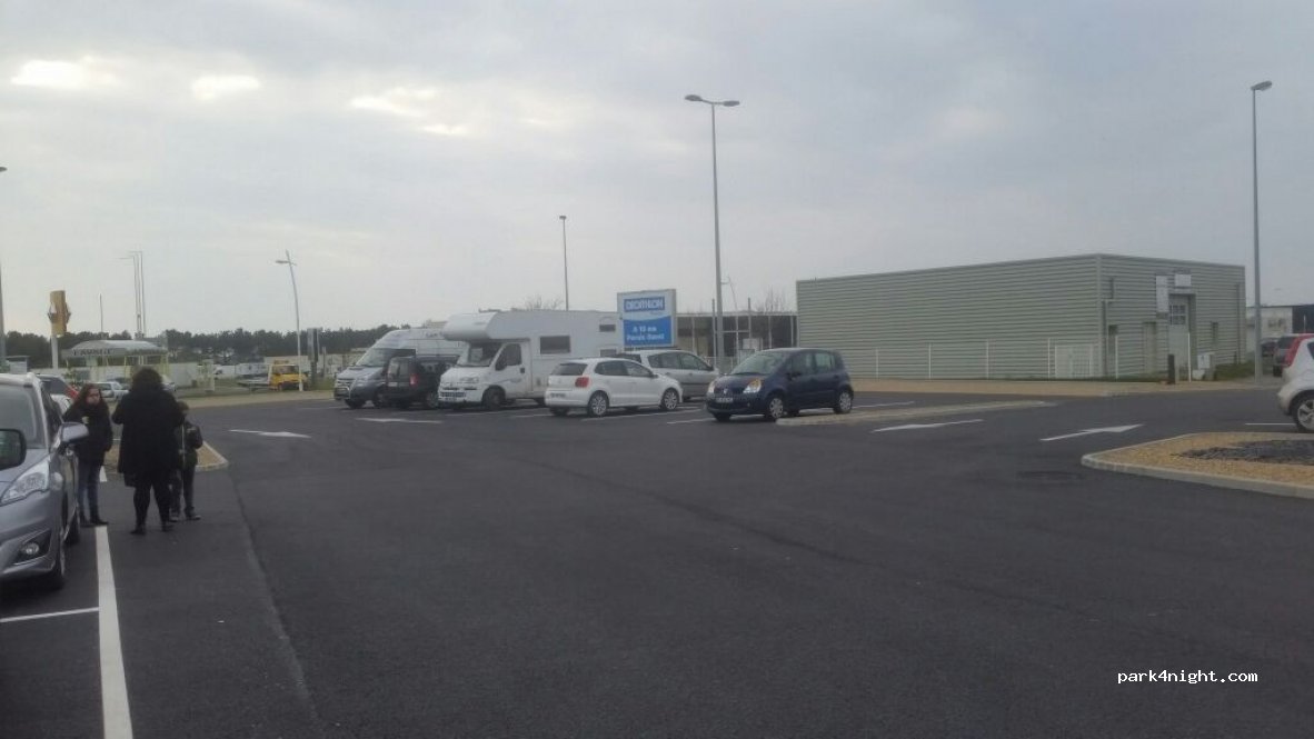 (44250) Saint-Brevin-les-Pins - Avenue Guy Lafontaine — foto