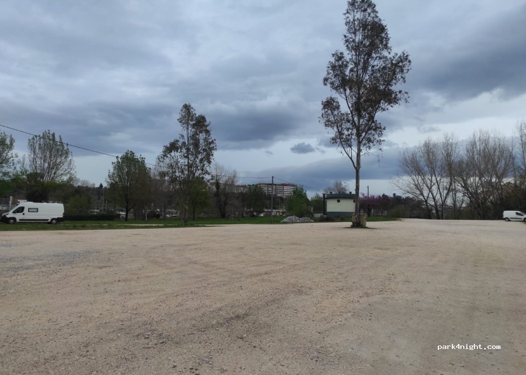 () Coimbra - Rua do Centro Hipico — foto 2