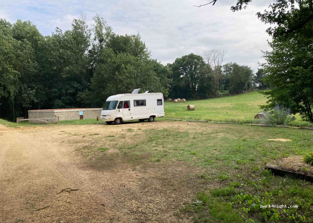 (79390) Aubigny - Unnamed Road — foto 4