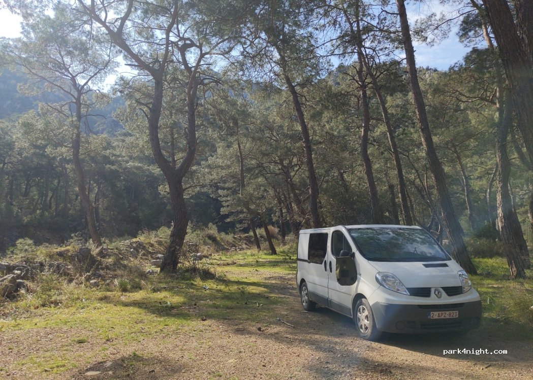 (07350) Antalya - 2 Yeni Cami Sokak — foto