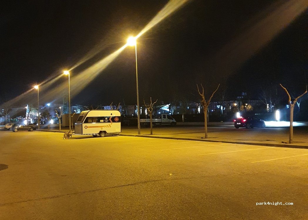 (45030) Manisa - 7B 5766. Sokak — foto