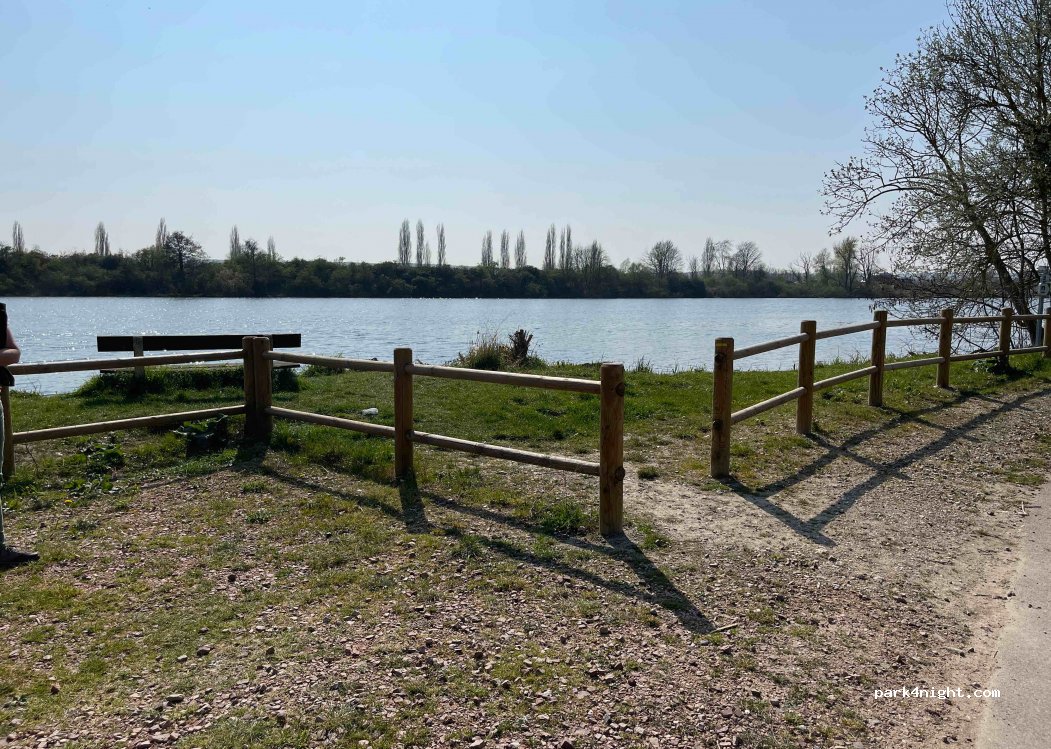 (27940) Port-Mort - Chemin de Halage — foto