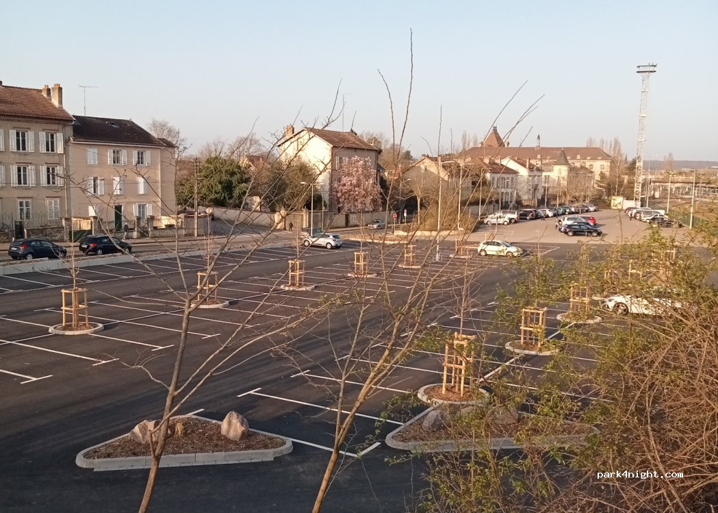Parking des Bénédictins — foto 2