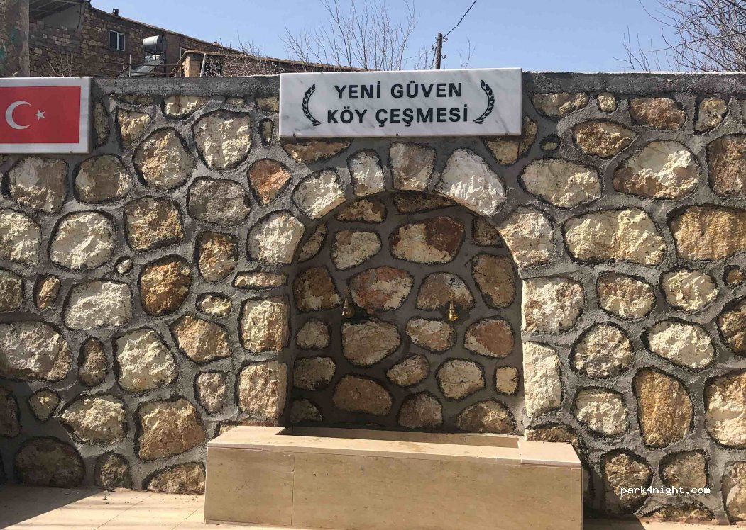 (02010) Yeniguven - — foto