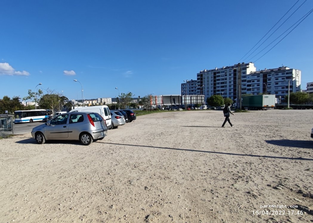 (2700) Amadora - Tv. da Quinta do Pau — foto