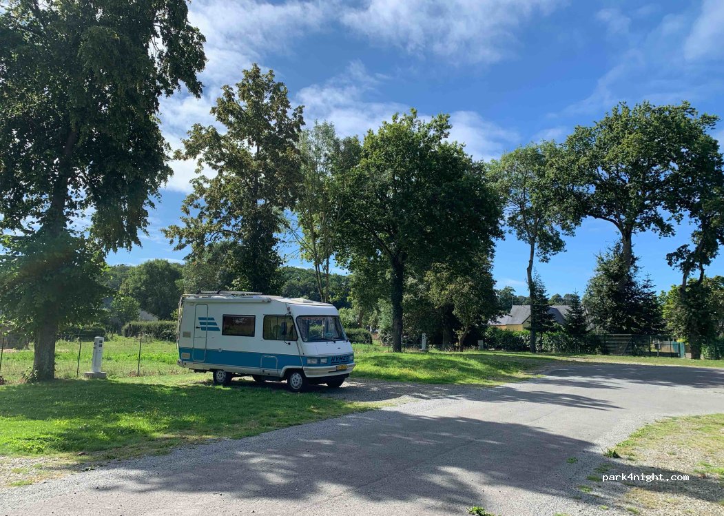 (35580) Guichen - chemin des mauvais payeurs — foto