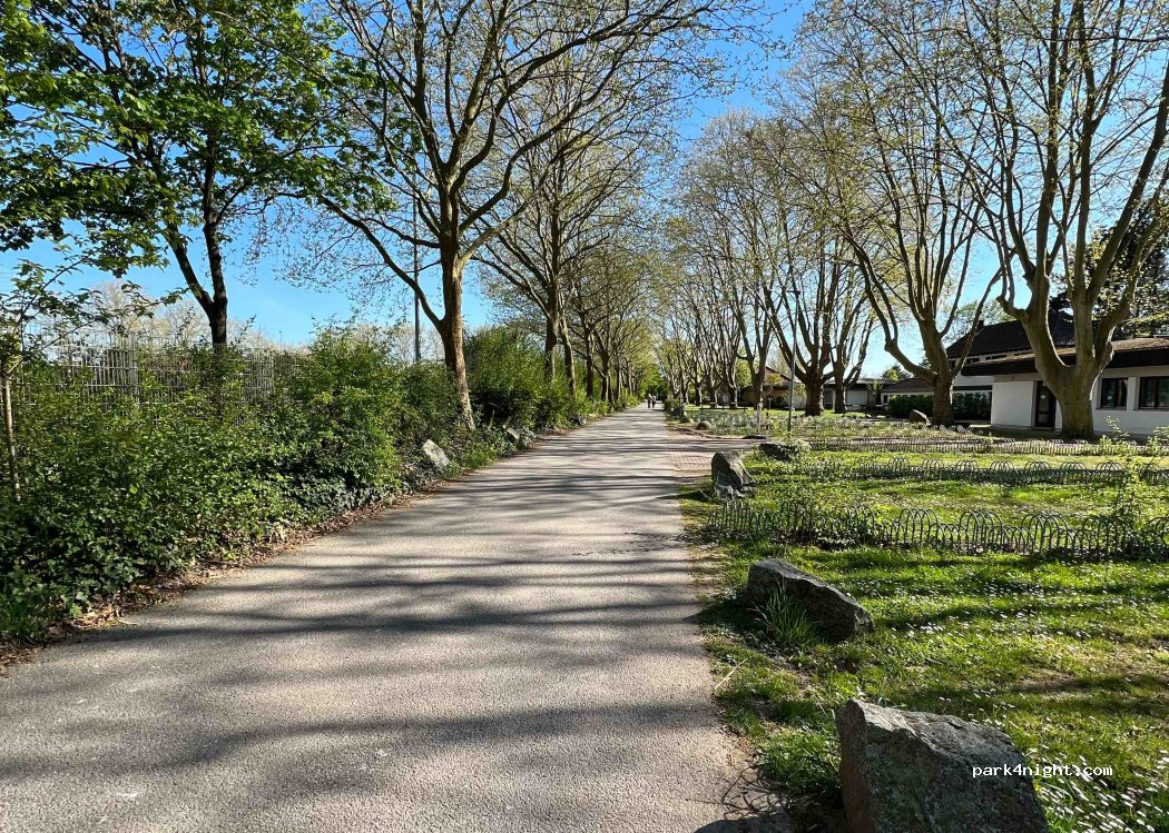 (68526) Ladenburg - 62 Neckarstraße — foto