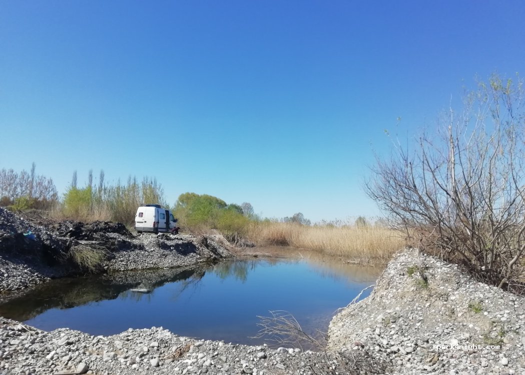 () Ashtë - Unnamed road — foto 3