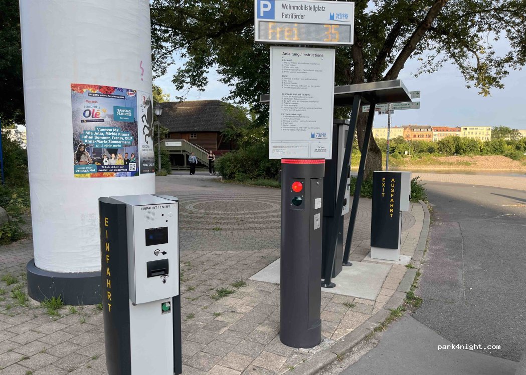 Wohnmobilstellplatz Petriförder — foto 4