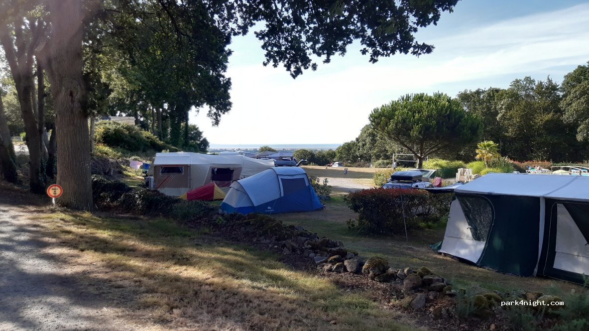 Camping le Balcon de la Baie du Mont Saint Michel — foto
