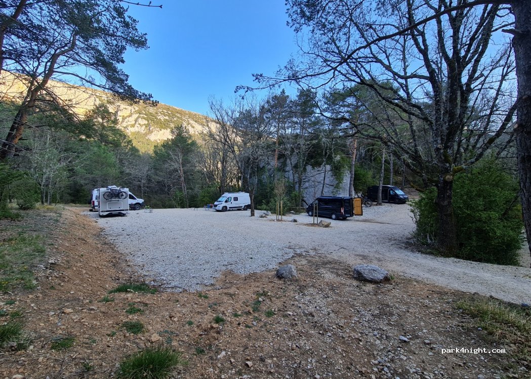 (04120) Rougon - — foto