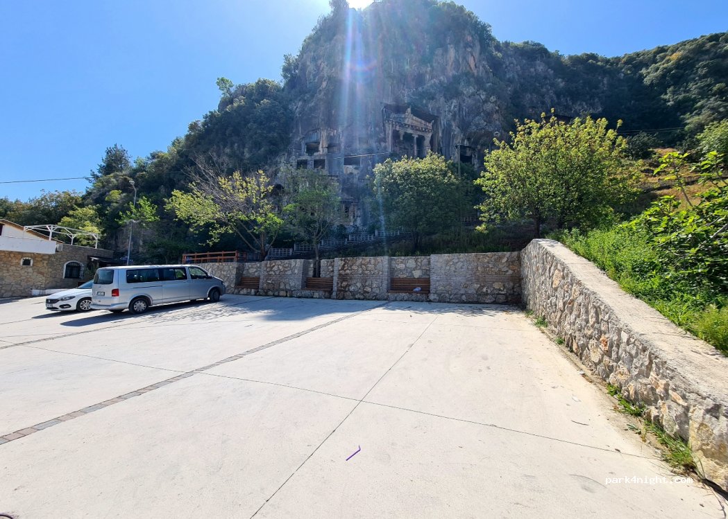 (48300)  - 1 135. Sokak — foto