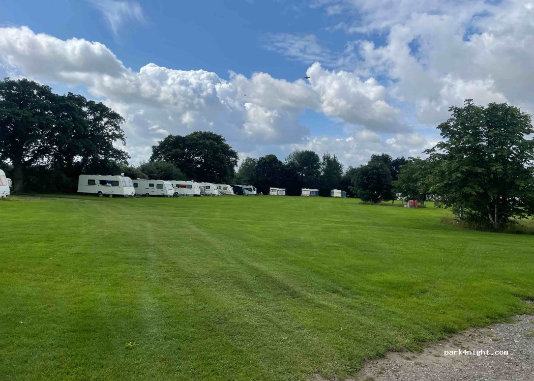 Holt Farm Campsite — foto 3