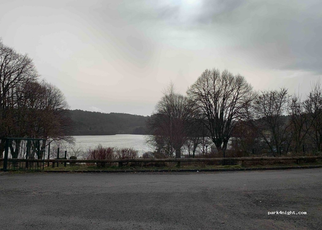 (63970) Aydat - 6 Boulevard du Lac — foto 3