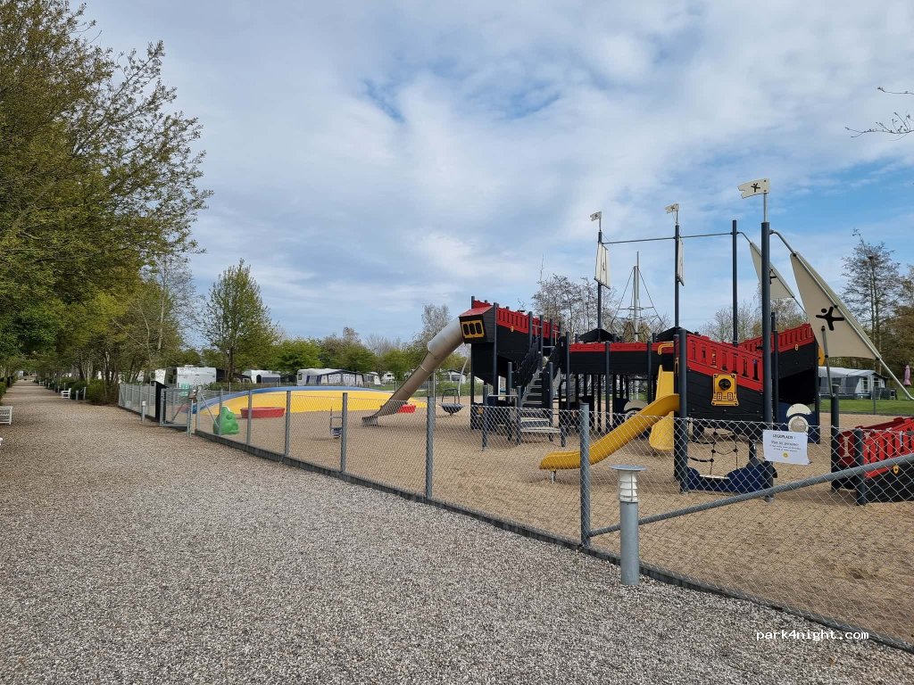 First Camp Ajstrup Strand – Aarhus — foto 5