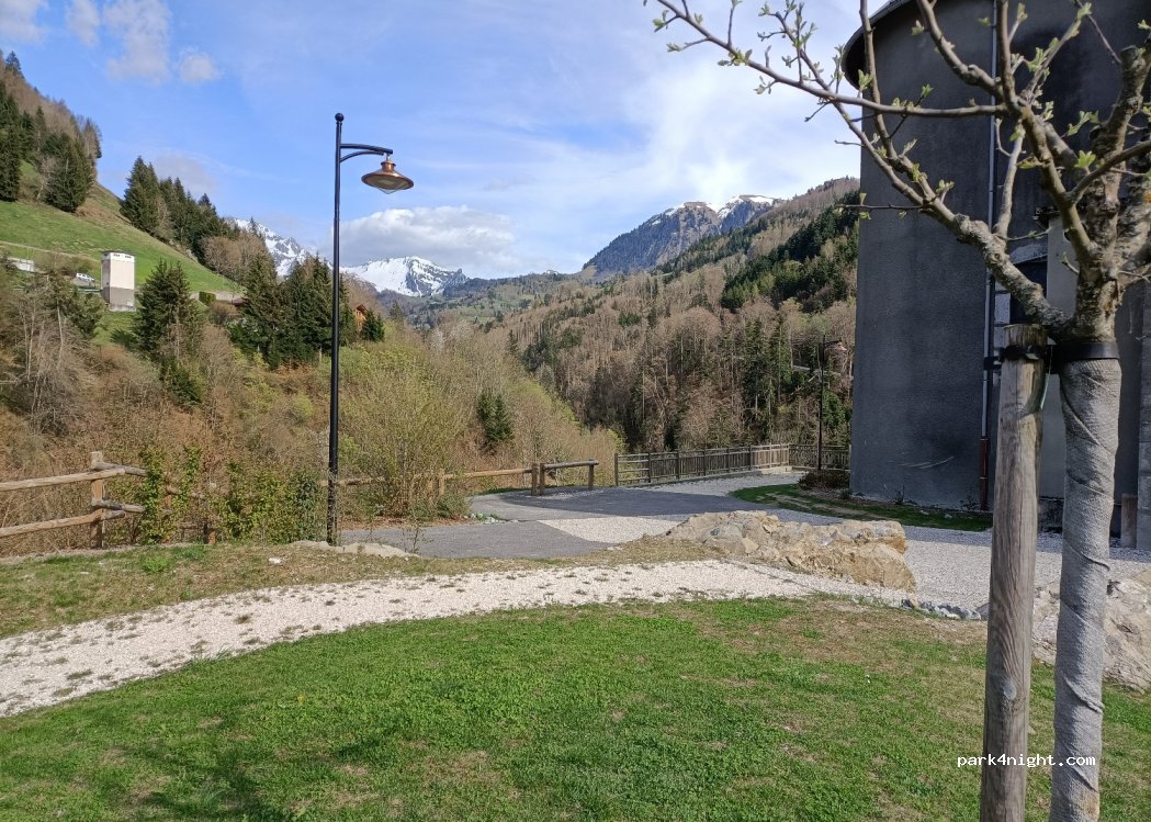 (74230) Les Clefs - 3223 Rue des Clefs — foto