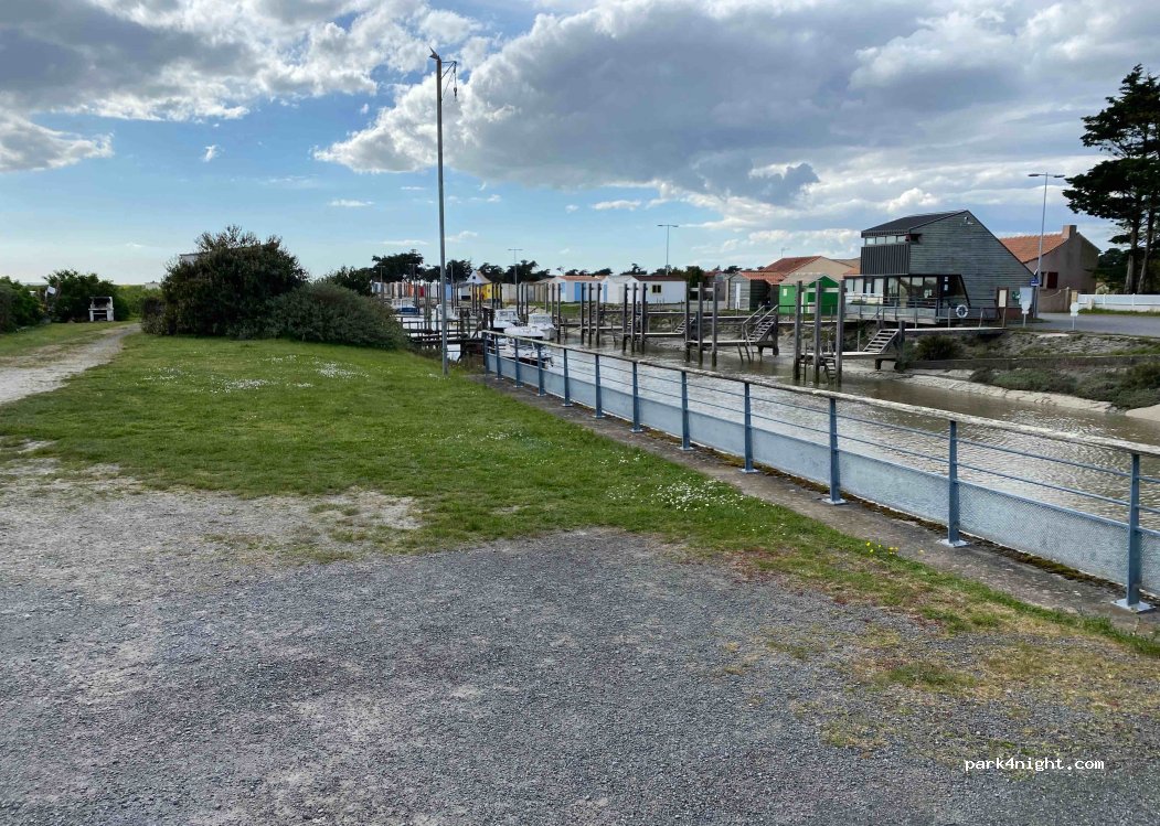 (44580) Les Moutiers-en-Retz - 6 Quai Jean Mounes — foto