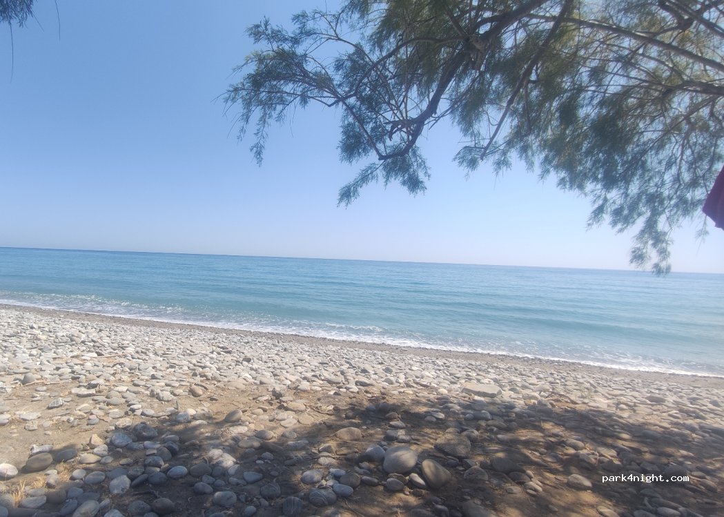 (700 04) Viannos - — foto