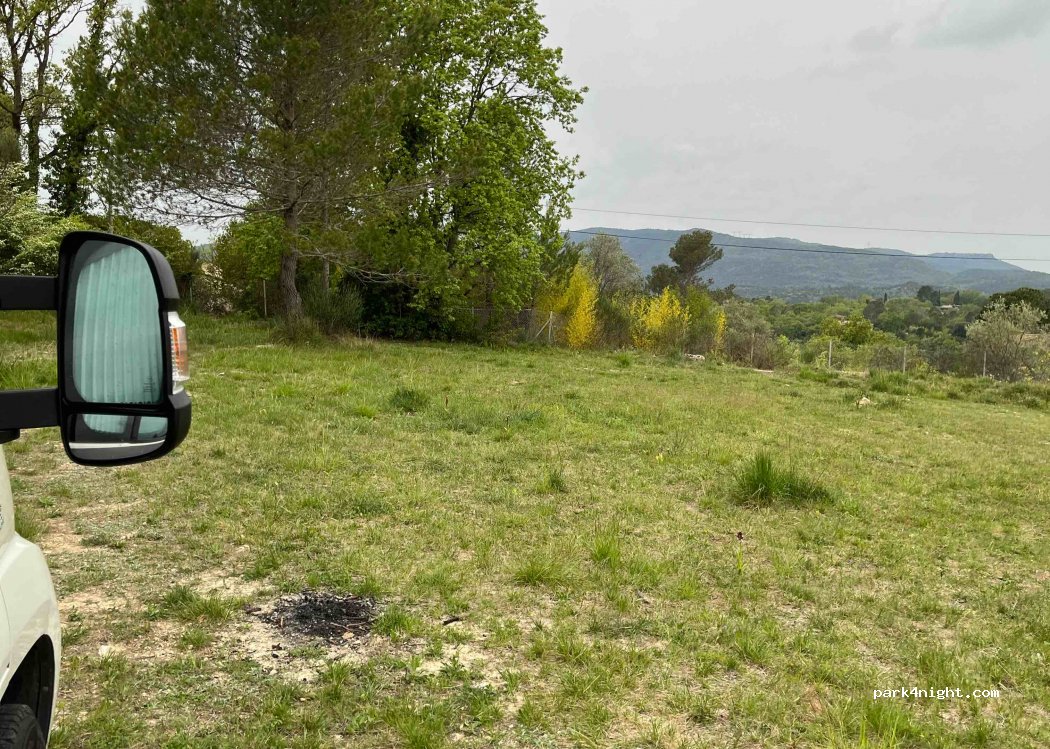 (83440) Saint-Paul-en-Forêt - 165 Chemin de la Chapelle — foto
