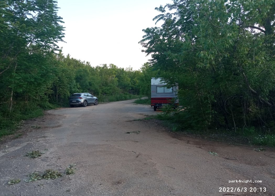 (5782) Karlukovo - — foto 2