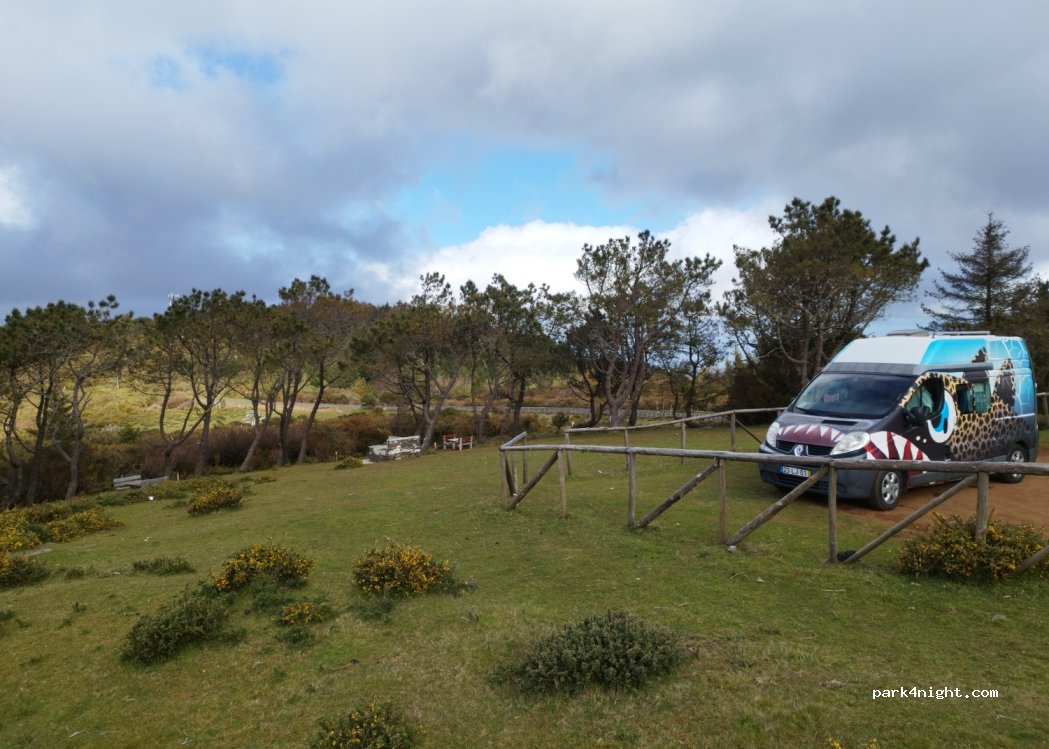 (ER103) Funchal - Unnamed Road — foto