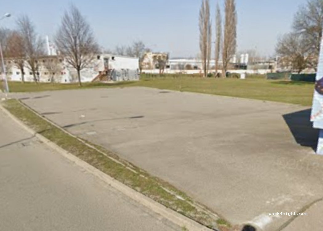 (617 00) Brno-jih - 707 Za školou — foto