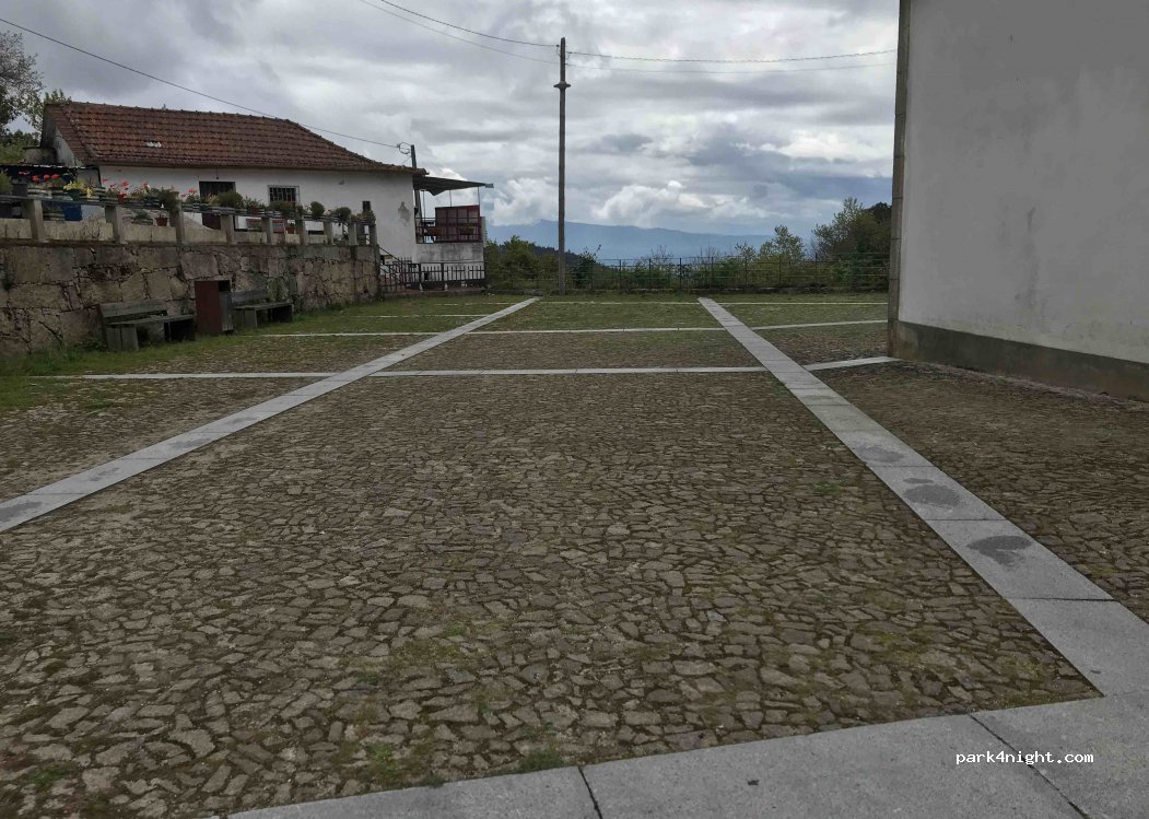 (4890) Arnoia - 9 Caminho de Santa Luzia — foto
