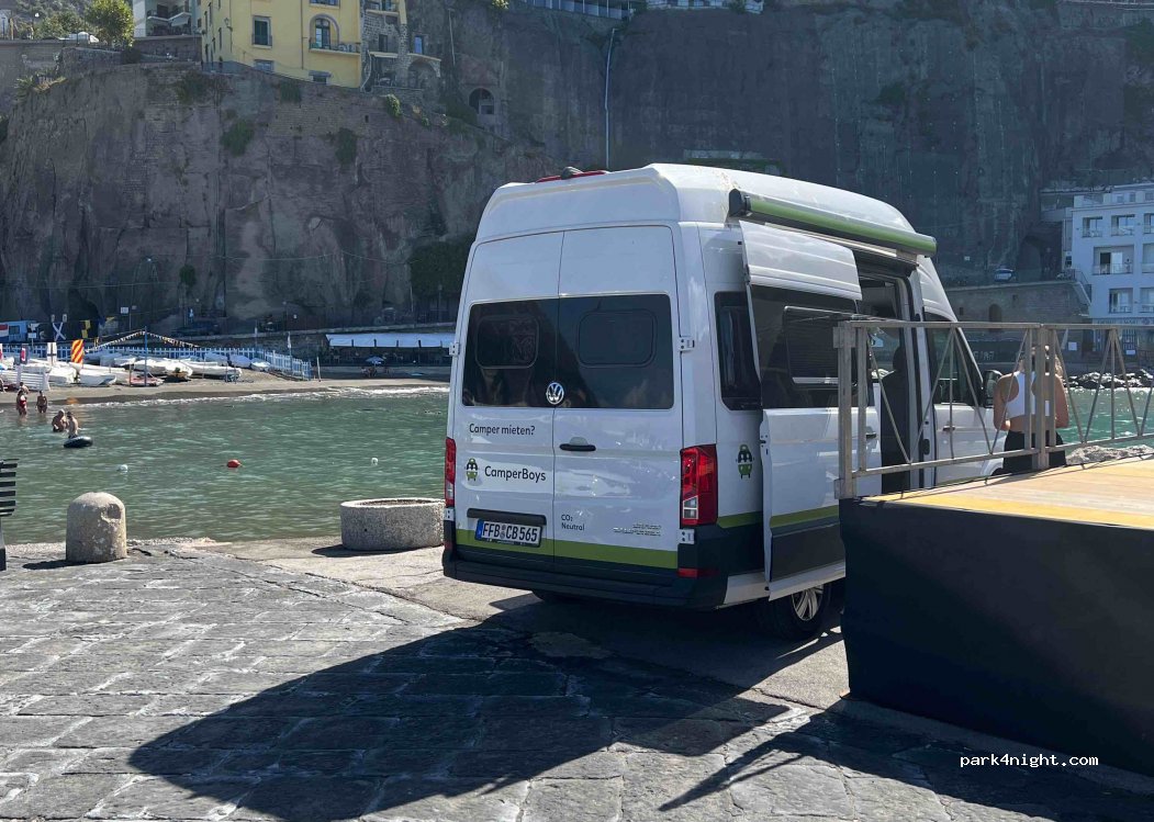 (80062) Meta - 15 Via A. Caruso — foto 3