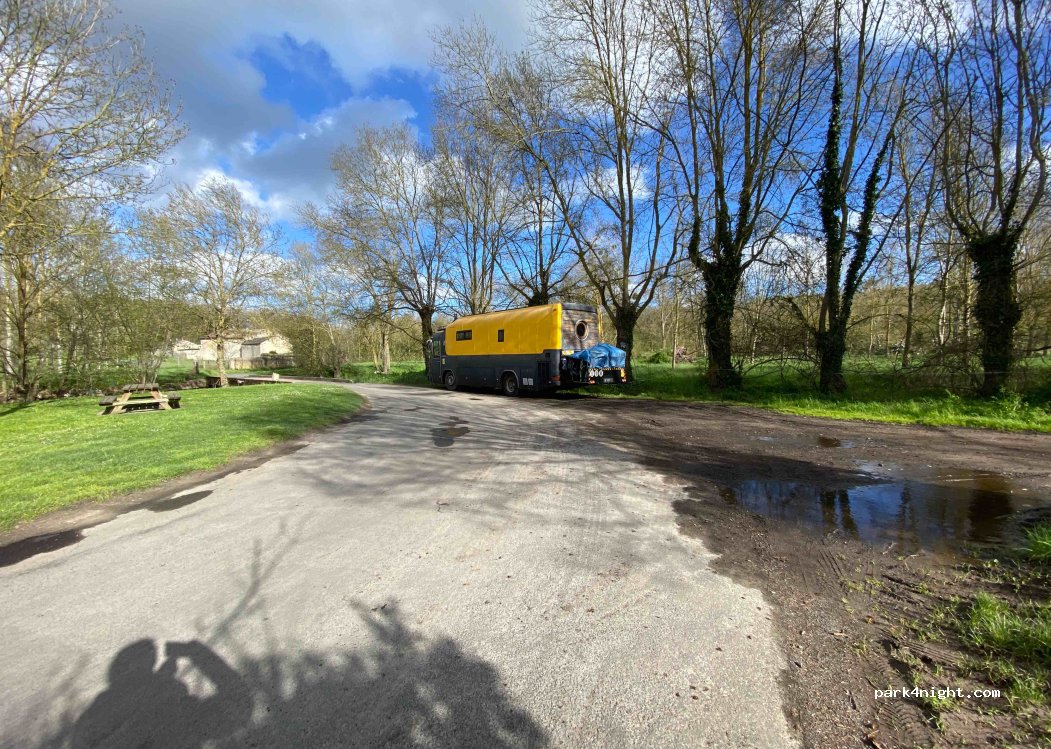 (79330) Saint-Varent - Unnamed Road — foto 2