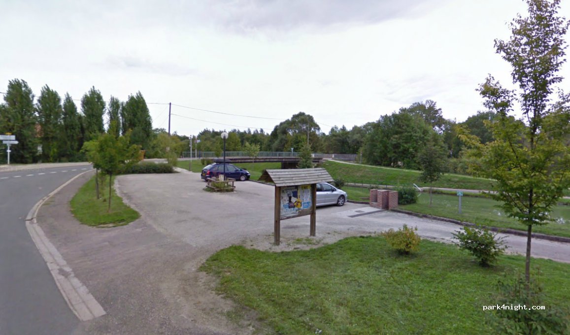 (52300) Donjeux - Route de Doulaincourt — foto