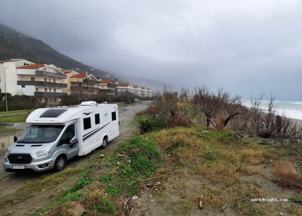 (87030) Torremezzo di Falconara - Strada Provinciale 39 — foto 3