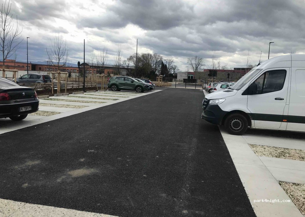 (26000) Valence - 1 Place de Dunkerque — foto