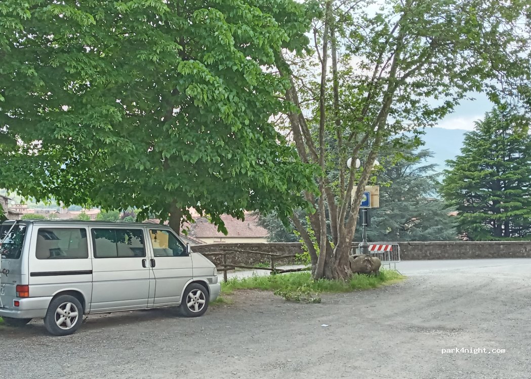(54027) Pontremoli - 9 Via ai Cappuccini — foto 2